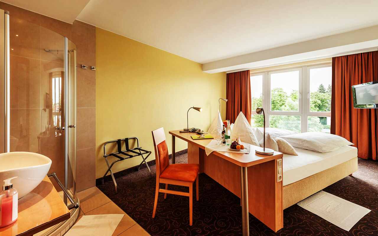 Mein Schlosshotel Хойзенштамм Экстерьер фото